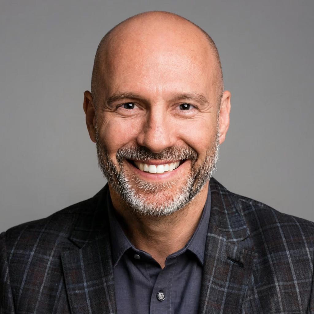 Как тестостерон влияет на волосы у мужчин — механизмы и факторы андрогенной алопеции