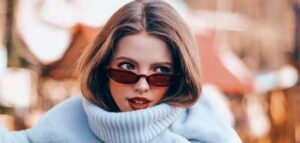 Иллюстрация: Ухоженные, блестящие и густые волосы.